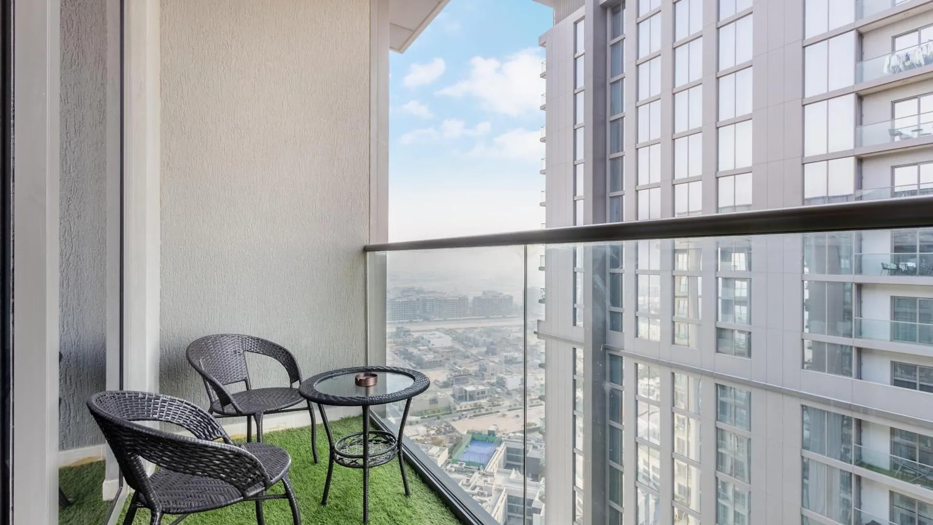 Stay By Latinem Luxury 2Br Holiday Home Cv A2813 Near Downtown Dubai Birleşik Arap Emirlikleri