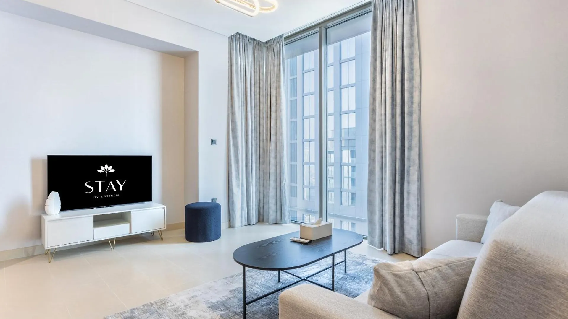 Stay By Latinem Luxury 2Br Holiday Home Cv A2813 Near Downtown Dubai