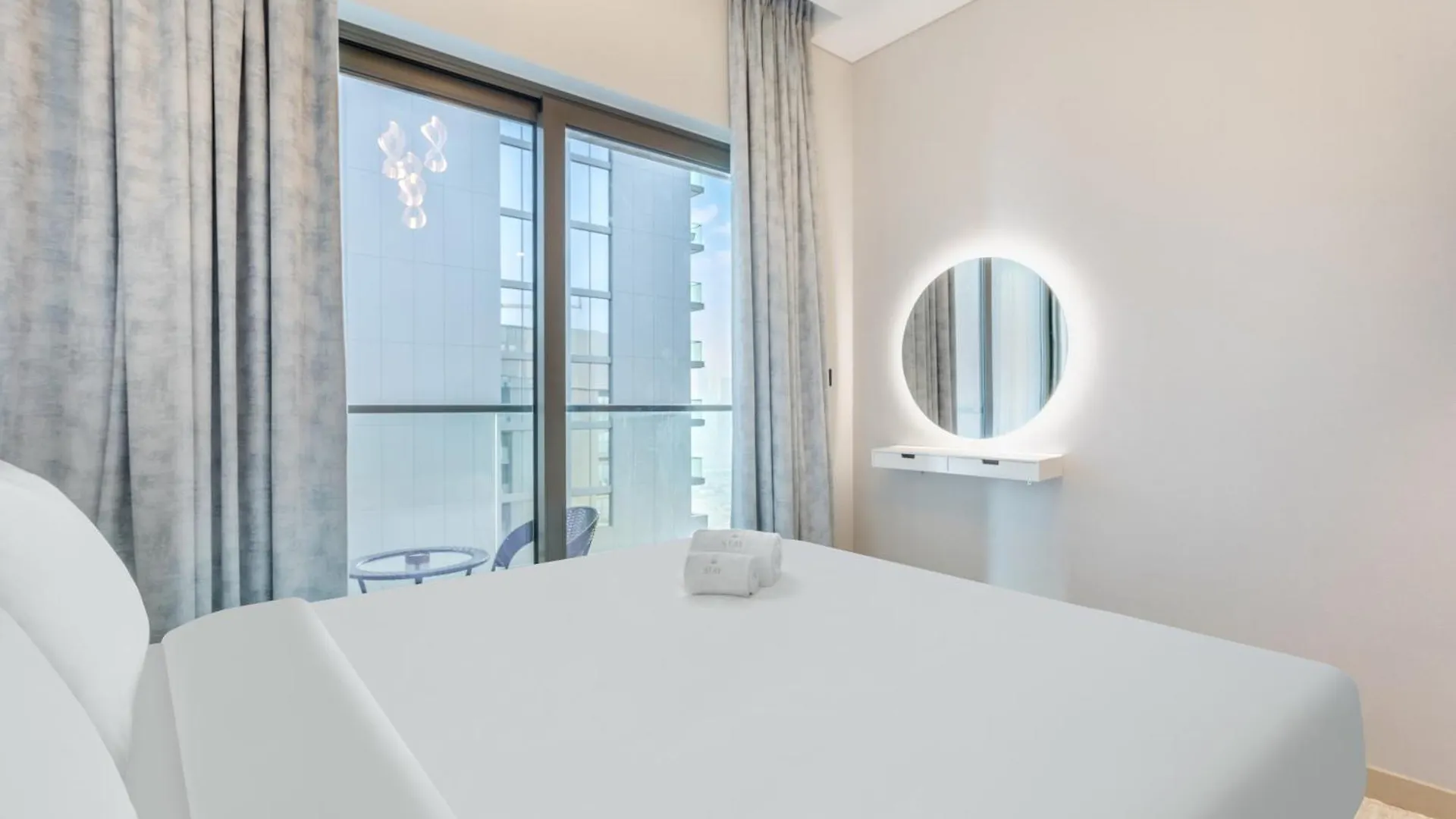 Stay By Latinem Luxury 2Br Holiday Home Cv A2813 Near Downtown Dubai United Arab Emirates